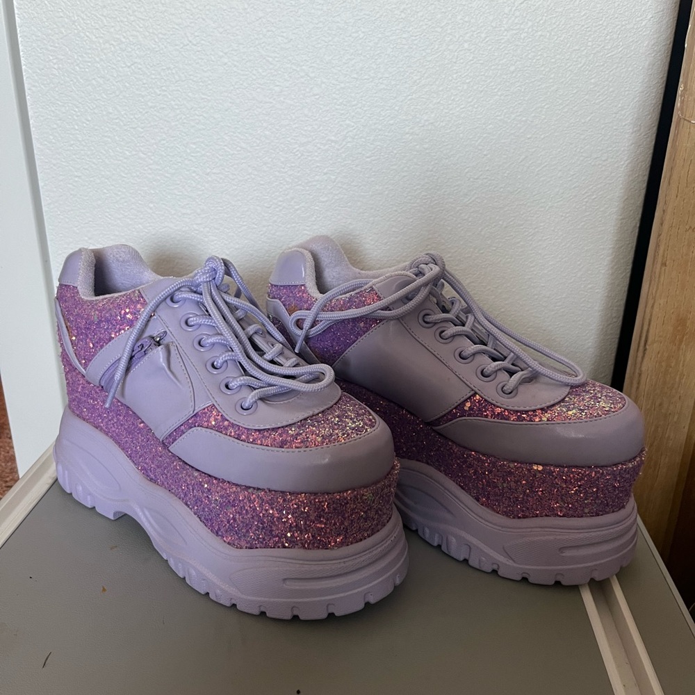 Women’s size 9 purple  dollskill platforms